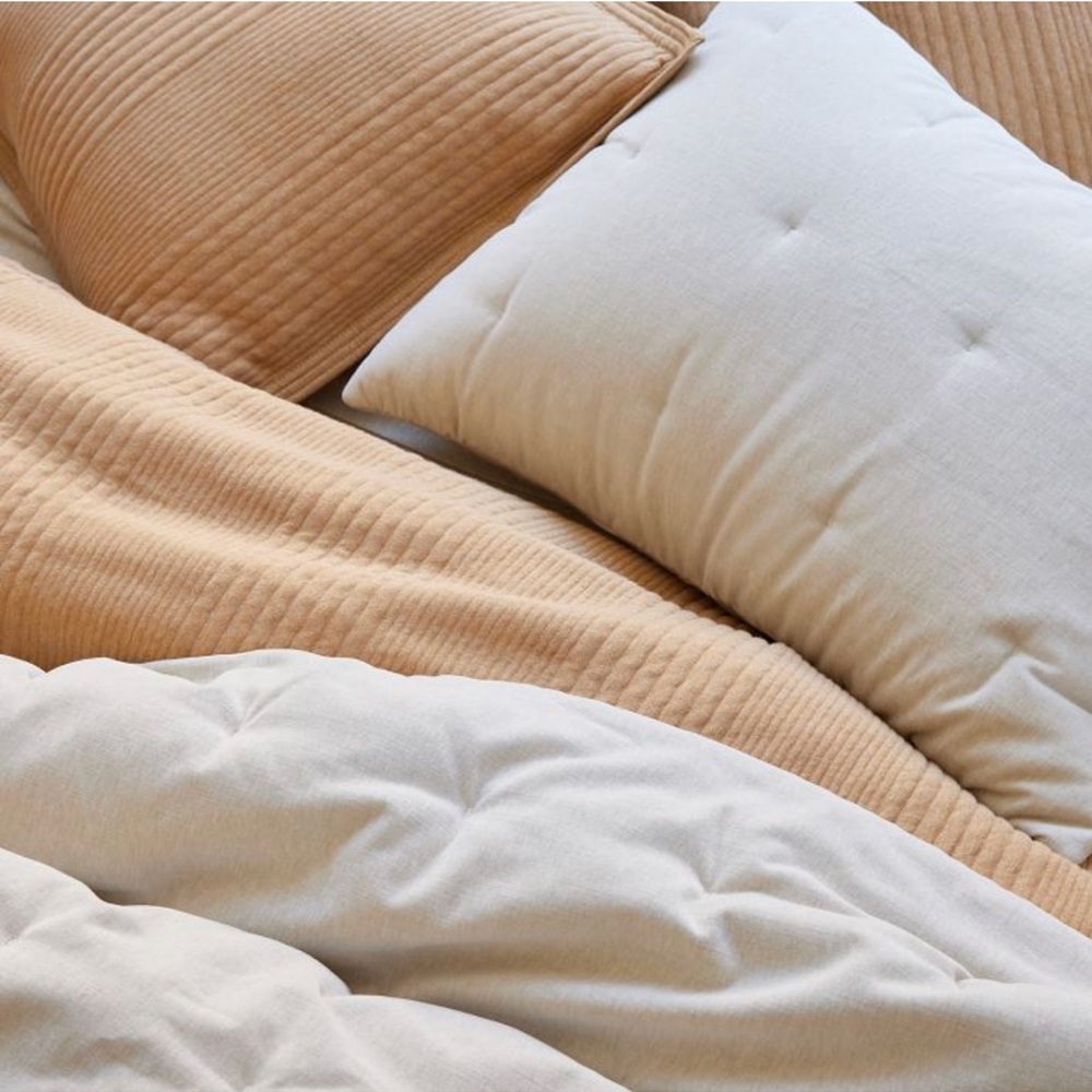 Set of 2 NEW West Elm King Size classic cotton velvet tack stitch Pillow Shams - Picture 4 of 8